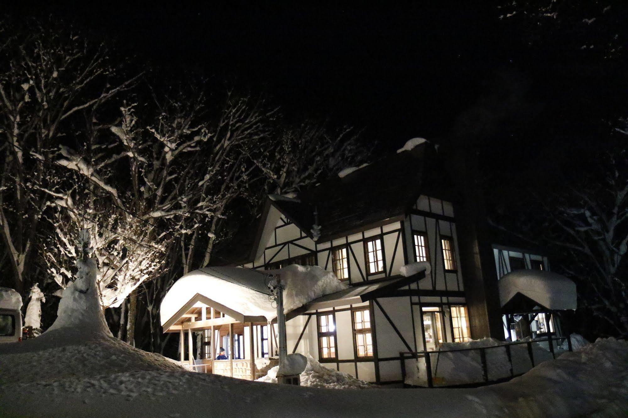 Вилла Hakuba House Экстерьер фото